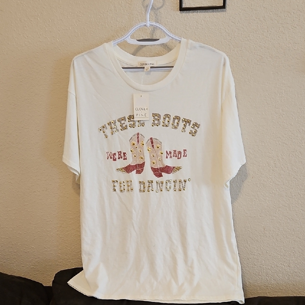 White Graphic Tee - Short Sleeve